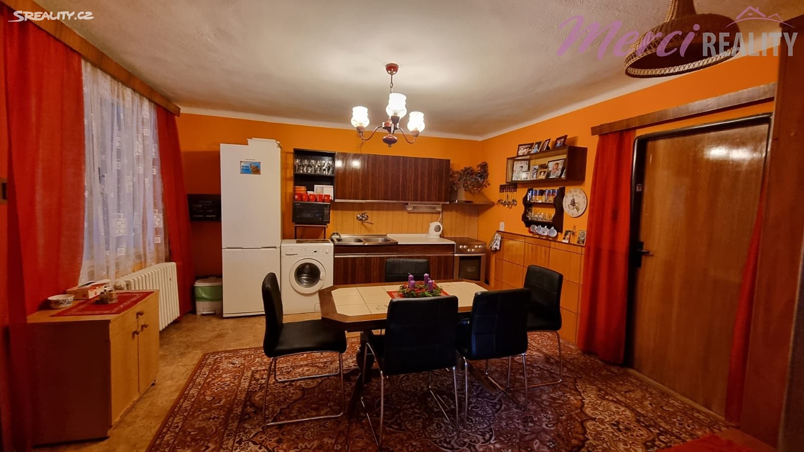 Prodej  rodinného domu 343 m², pozemek 461 m², Hovorany, okres Hodonín