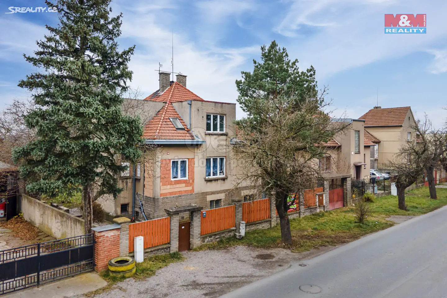 Prodej  rodinného domu 217 m², pozemek 1 218 m², 28. října, Kladno - Švermov