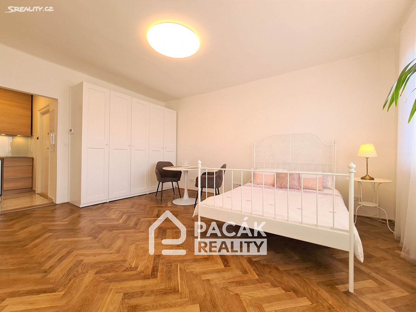 Pronájem bytu 1+1 30 m², Masarykova třída, Olomouc