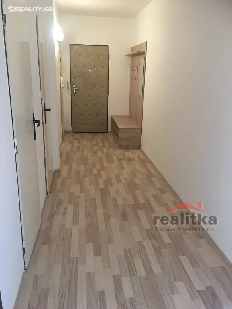 Pronájem bytu 2+1 60 m², Jaselská, Opava - Předměstí