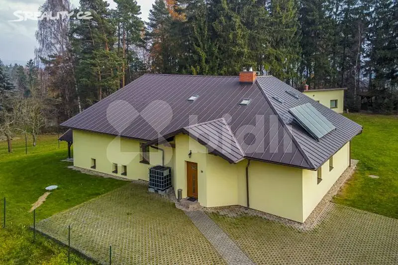 Prodej  rodinného domu 180 m², pozemek 1 308 m², Lipnice nad Sázavou - Vilémovec, okres Havlíčkův Brod