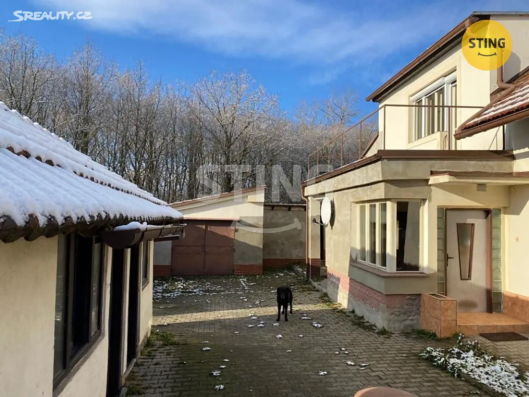 Prodej  rodinného domu 150 m², pozemek 859 m², Sezemice - Lukovna, okres Pardubice