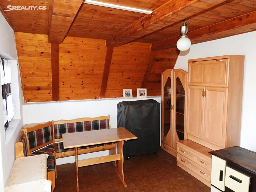 Prodej  chaty 31 m², pozemek 392 m², Hronov, okres Náchod
