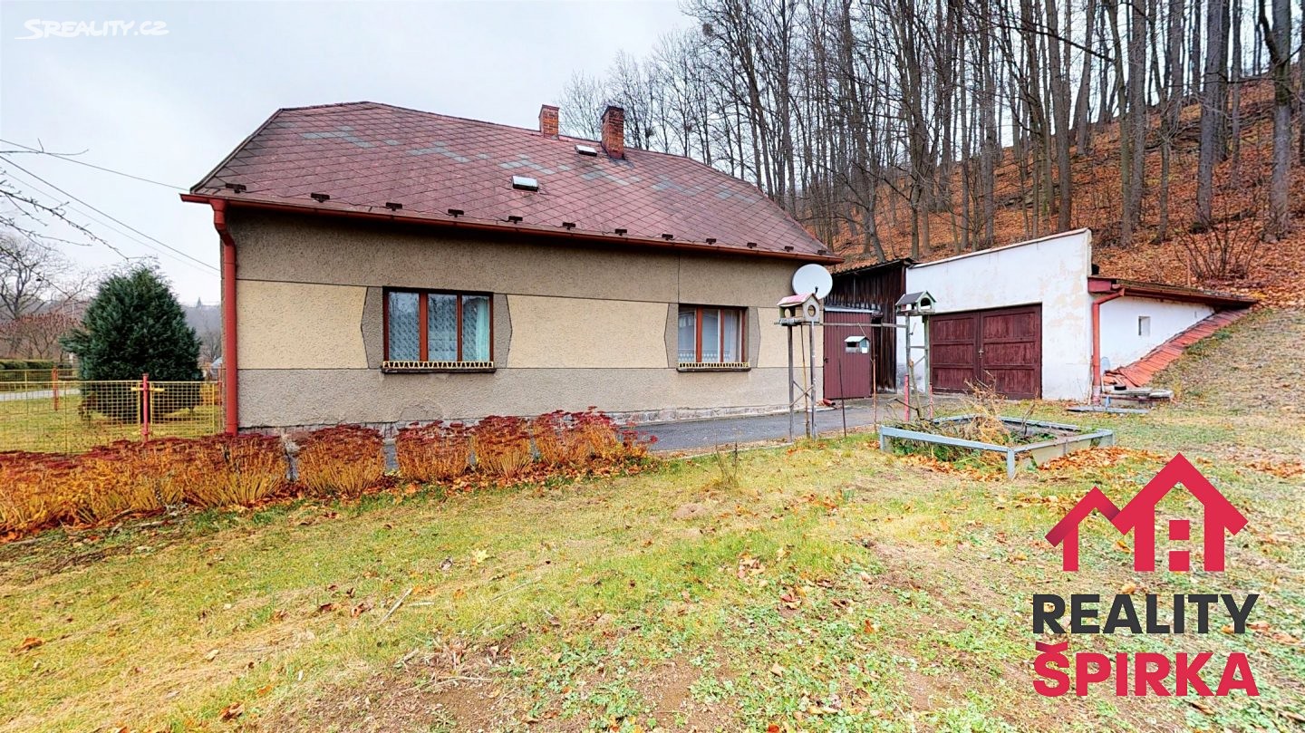Prodej  rodinného domu 164 m², pozemek 7 902 m², Trstěnice, okres Svitavy