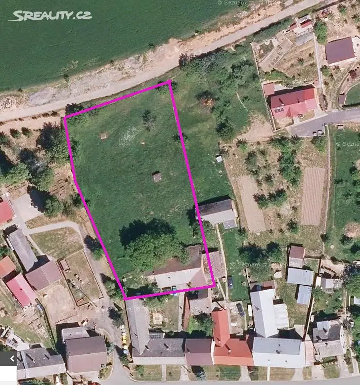 Prodej  stavebního pozemku 3 122 m², Bělov, okres Zlín