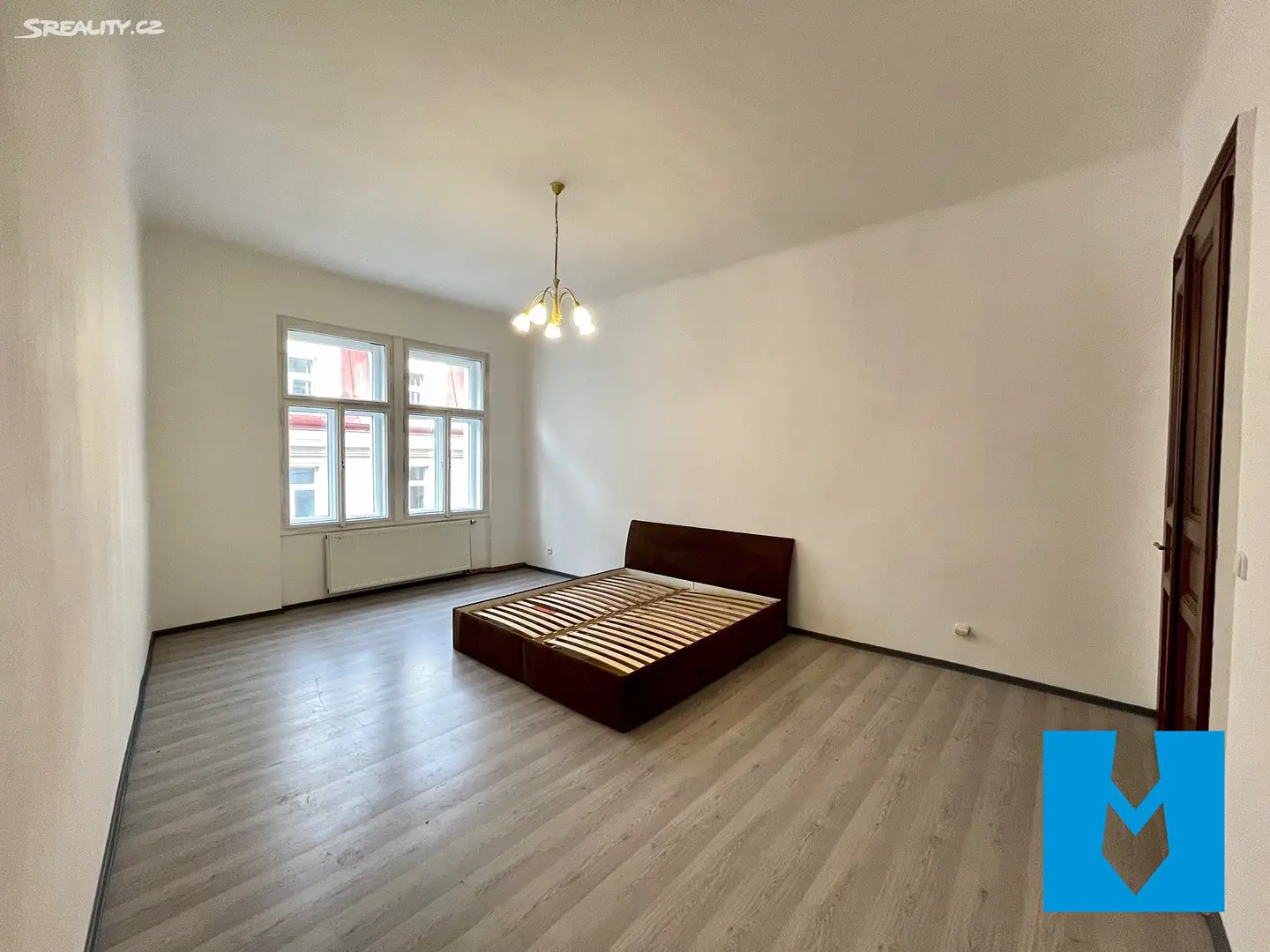 Pronájem bytu 1+1 42 m², V tůních, Praha 2 - Nové Město