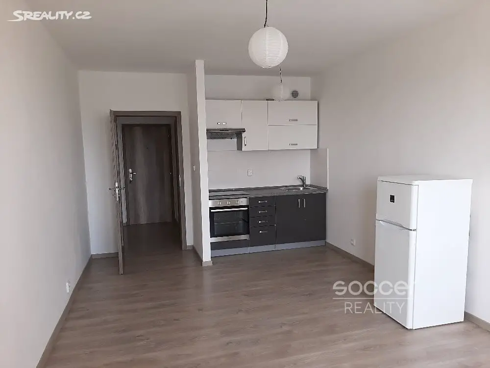 Pronájem bytu 1+kk 31 m², Křivoklátská, Praha 9 - Letňany