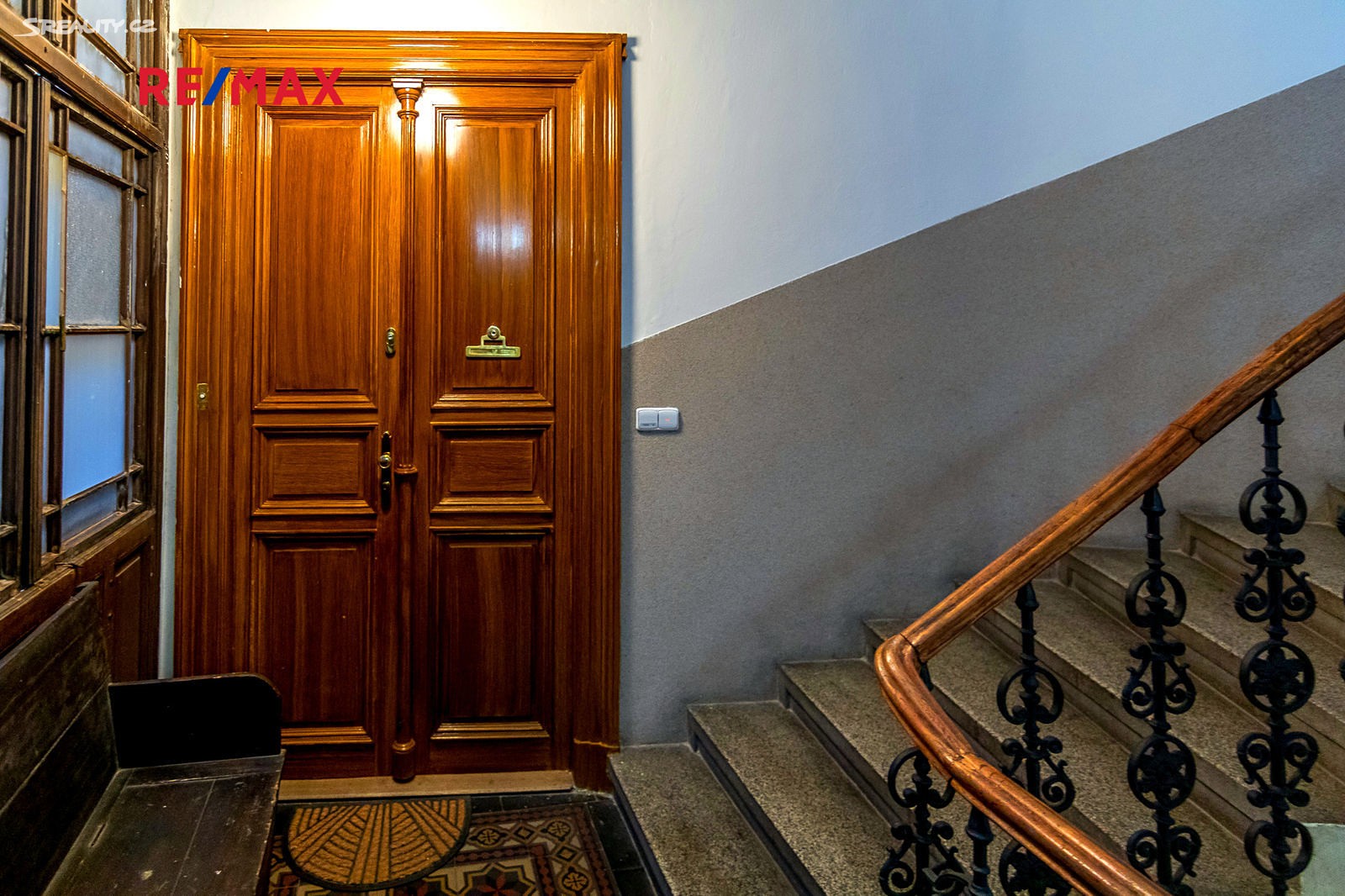 Prodej bytu 4+1 120 m², Dražického náměstí, Praha 1 - Malá Strana