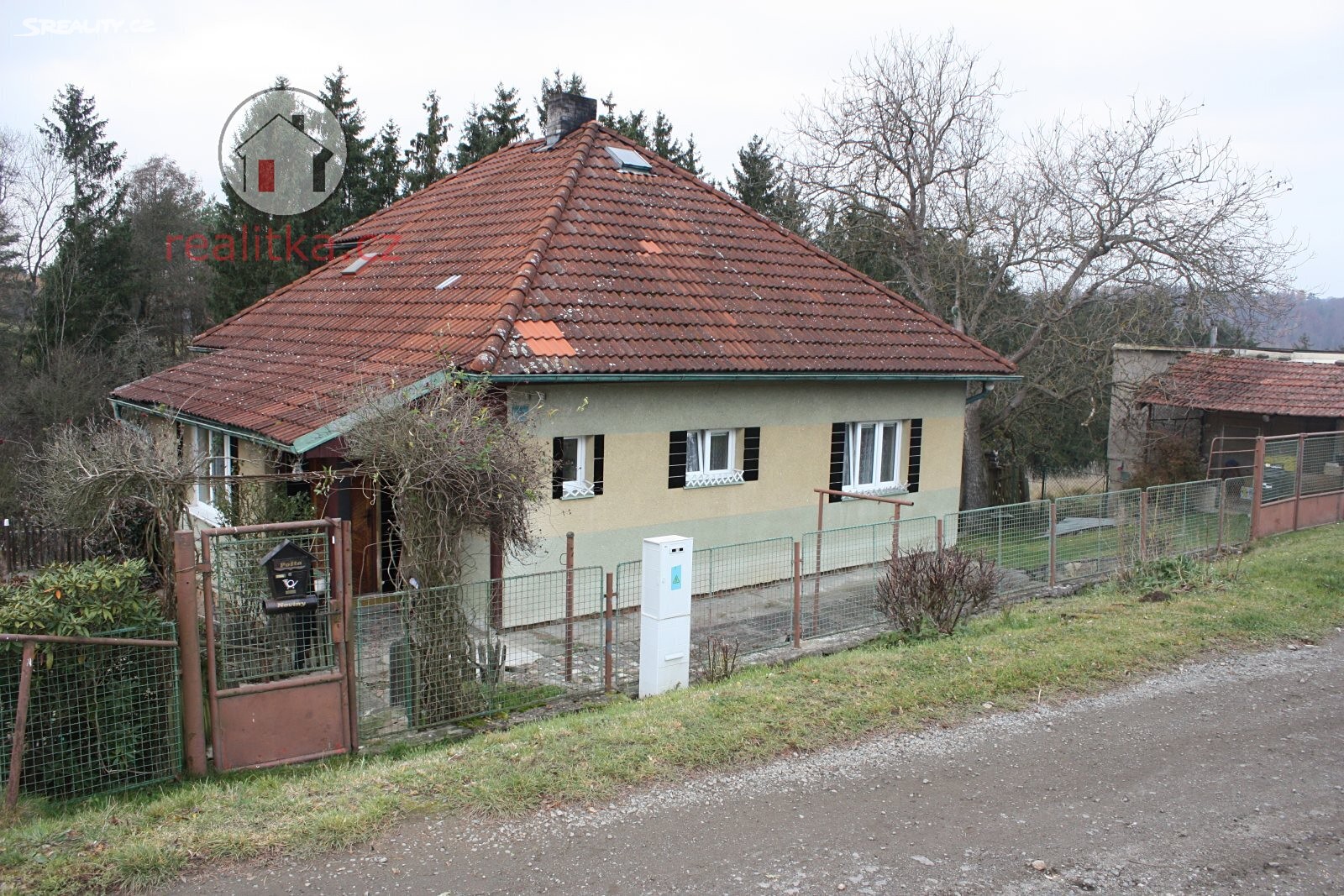 Prodej  rodinného domu 160 m², pozemek 814 m², Chocerady - Samechov, okres Benešov