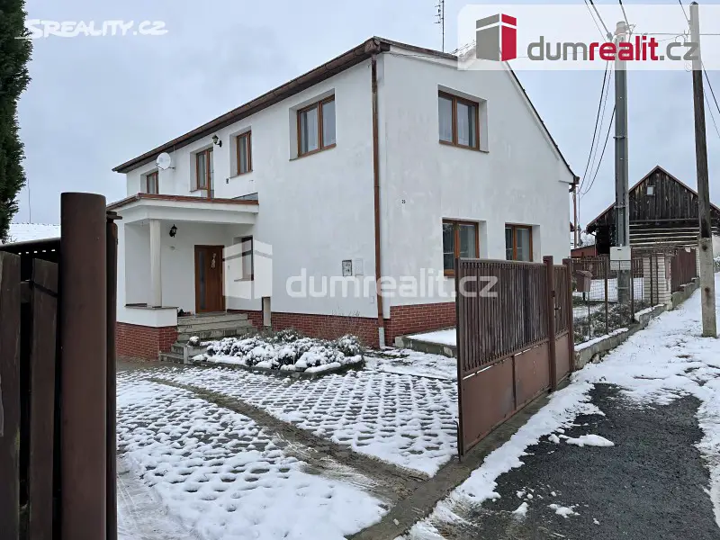 Prodej  rodinného domu 590 m², pozemek 1 706 m², Loket - Němčice, okres Benešov