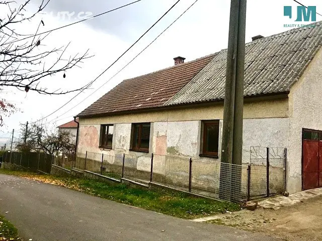 Prodej  rodinného domu 354 m², pozemek 354 m², Zašovice, okres Třebíč