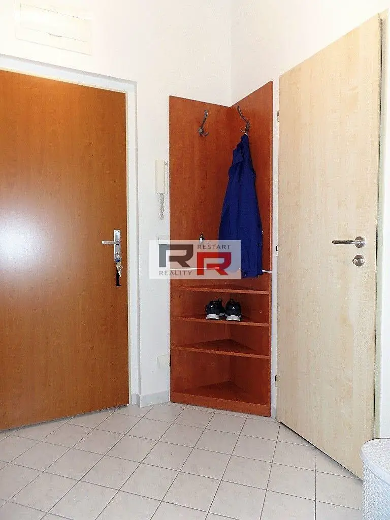Pronájem bytu 1+kk 29 m², Fischerova, Olomouc - Nové Sady