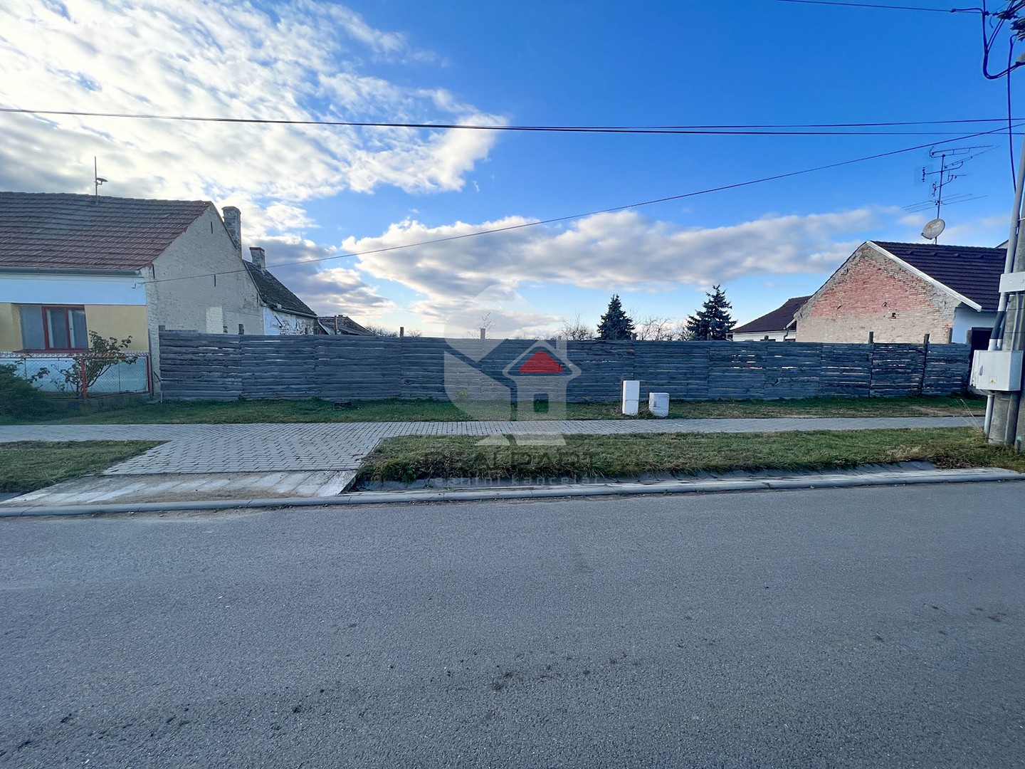 Prodej  stavebního pozemku 3 343 m², Nový Přerov, okres Břeclav