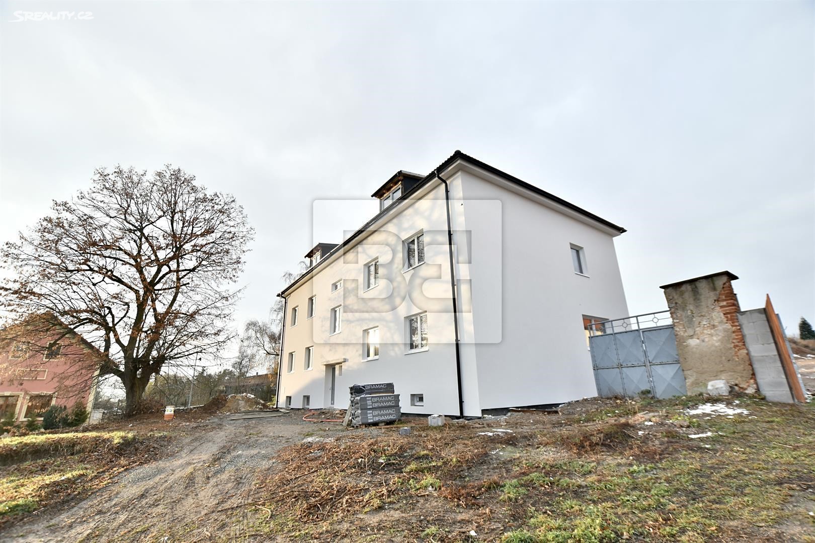 Prodej bytu 3+kk 80 m², Dobříč, okres Praha-západ
