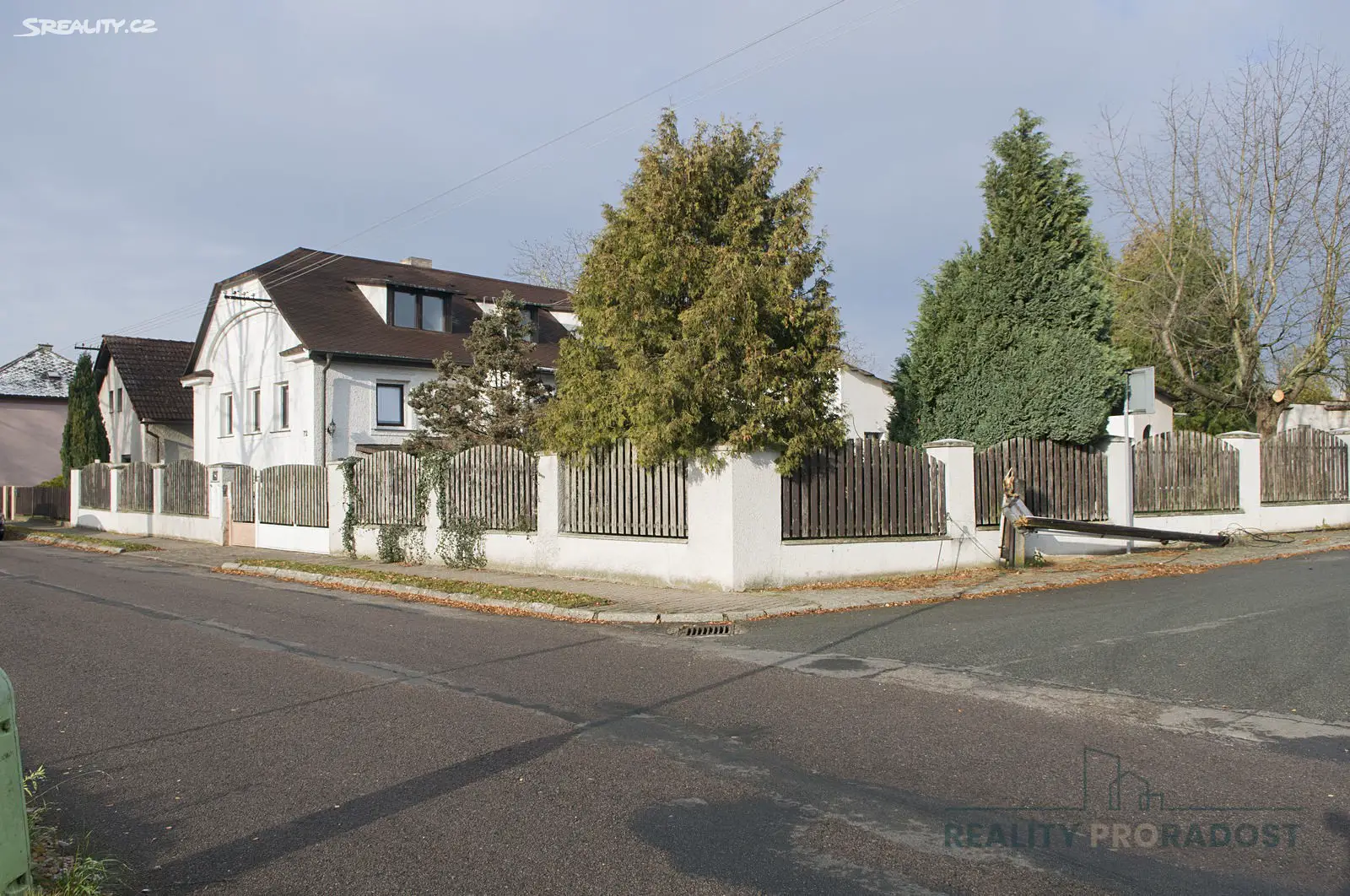 Prodej  rodinného domu 210 m², pozemek 1 068 m², Sloupno, okres Hradec Králové