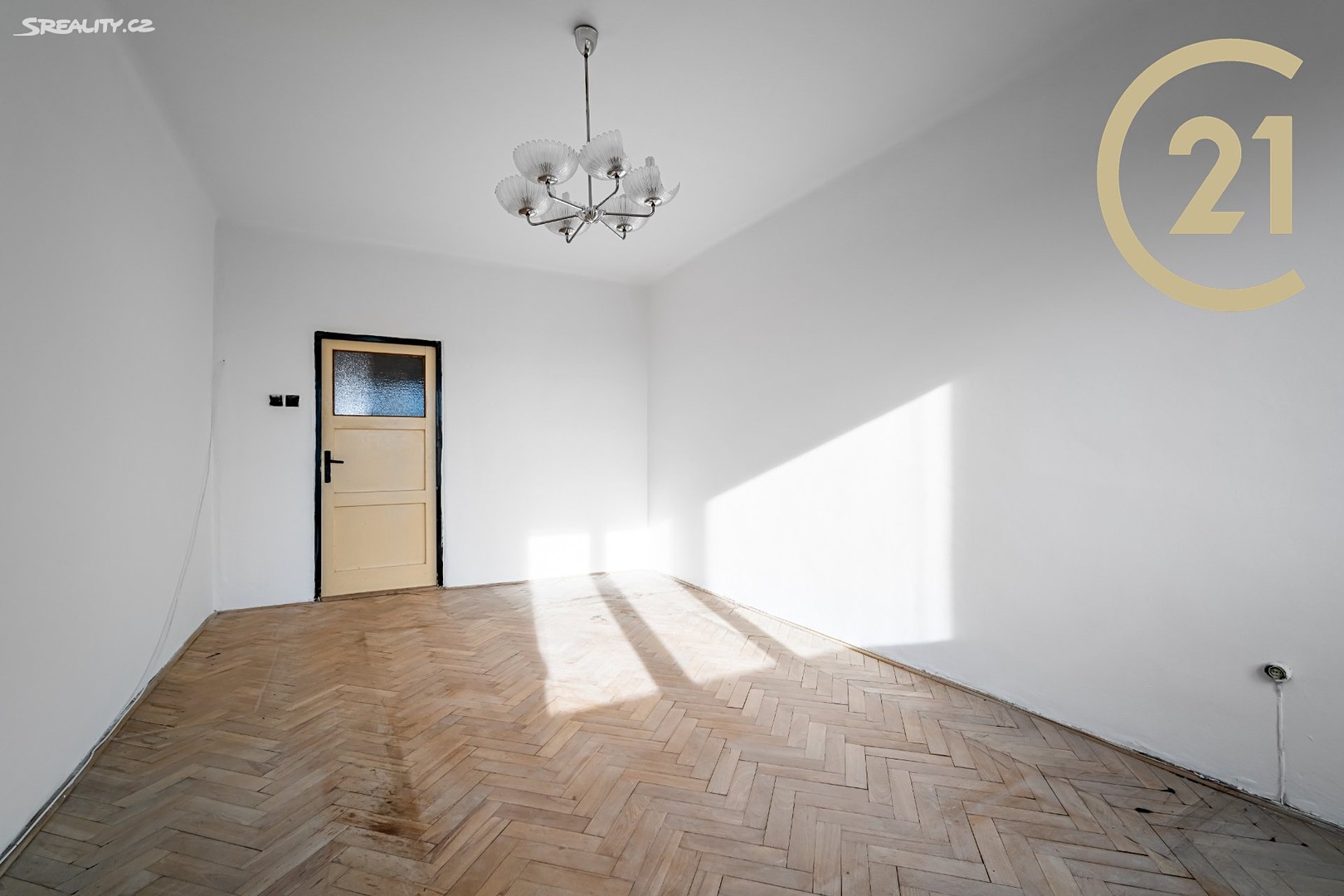 Prodej bytu 2+1 62 m², Ruská, Praha 10 - Vršovice