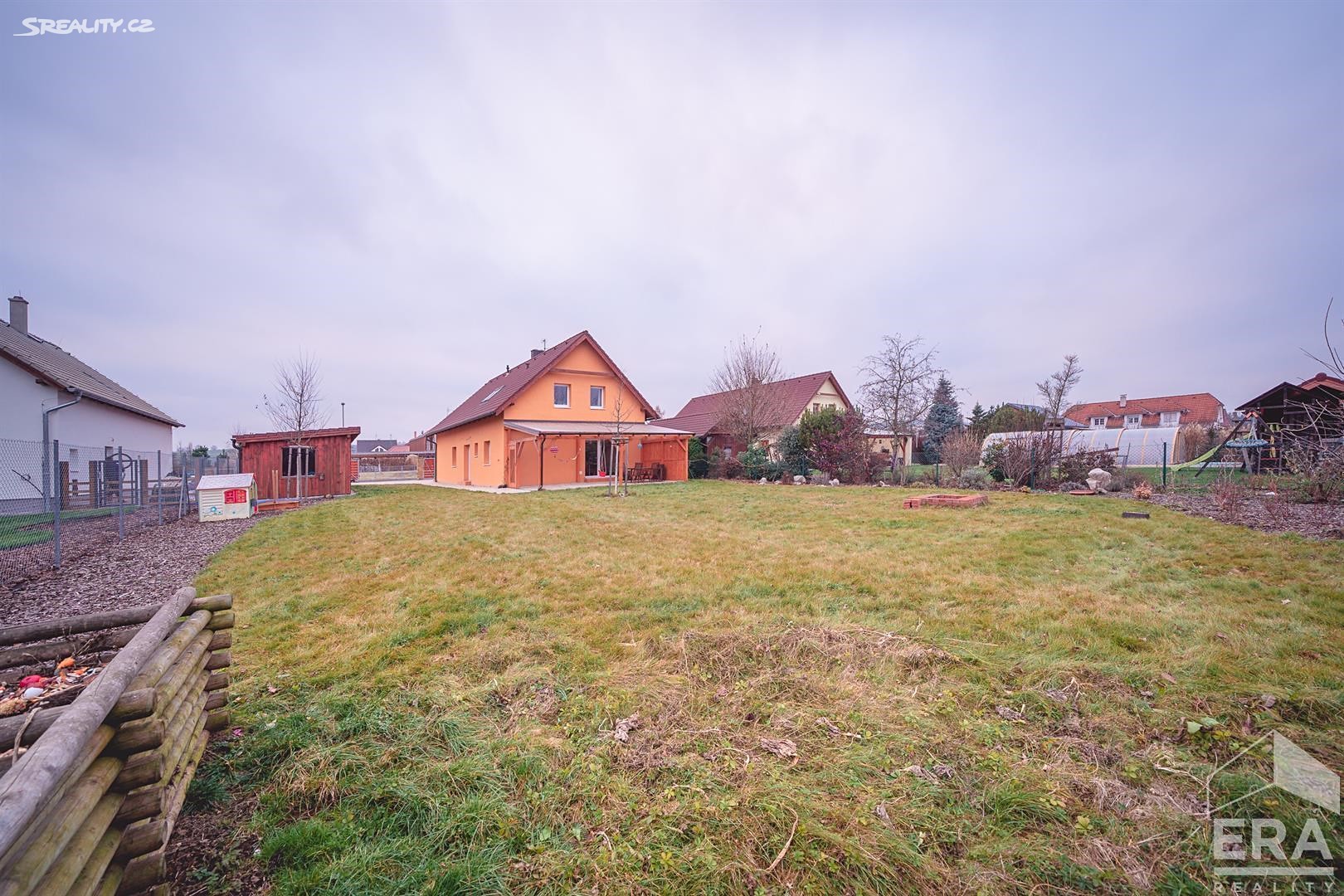 Prodej  rodinného domu 196 m², pozemek 1 000 m², Polní, Šťáhlavy