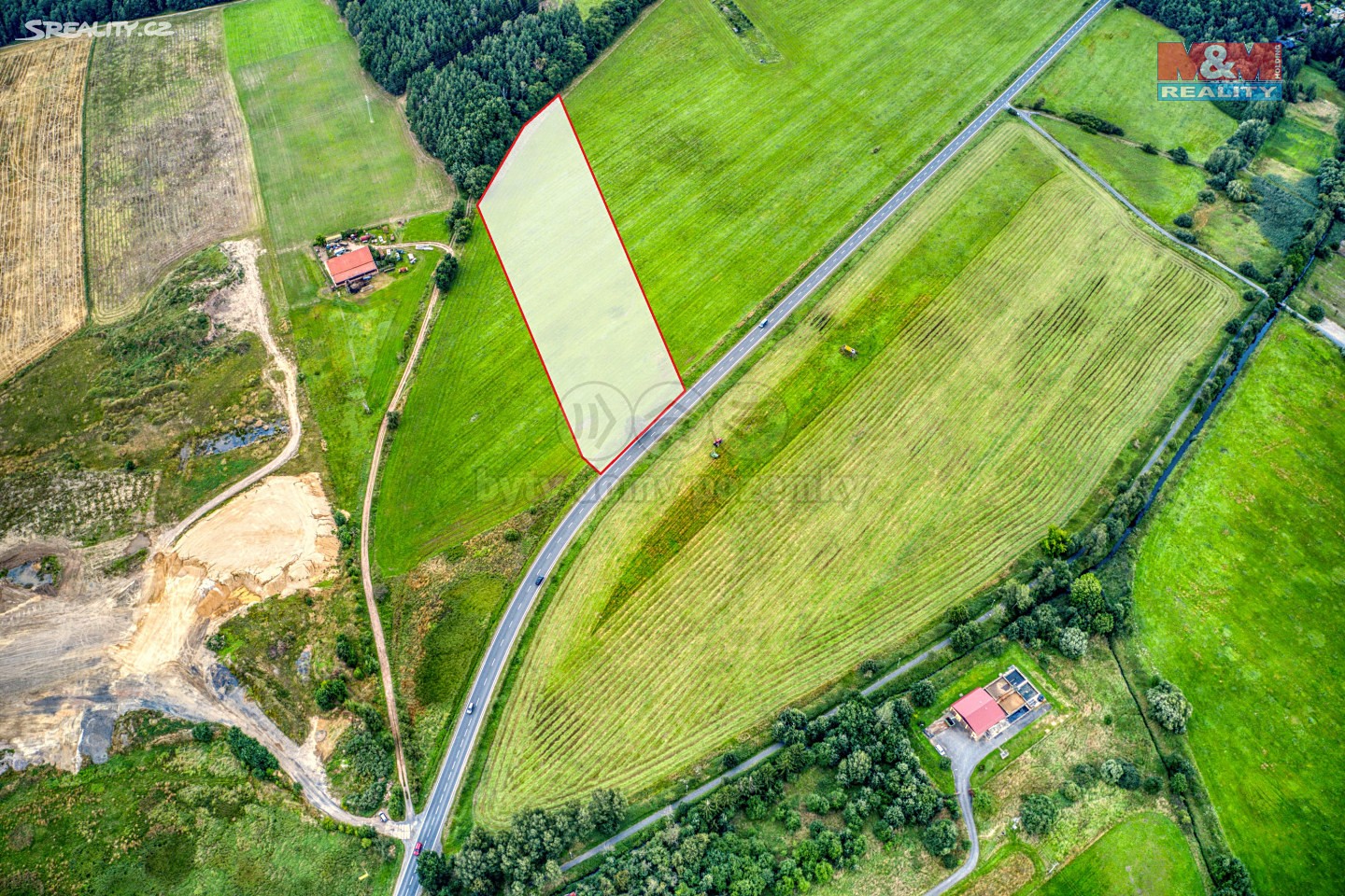Prodej  komerčního pozemku 9 925 m², Líně, okres Plzeň-sever