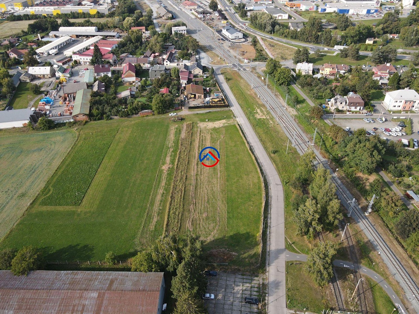 Prodej  komerčního pozemku 8 904 m², Lhotská, Šternberk