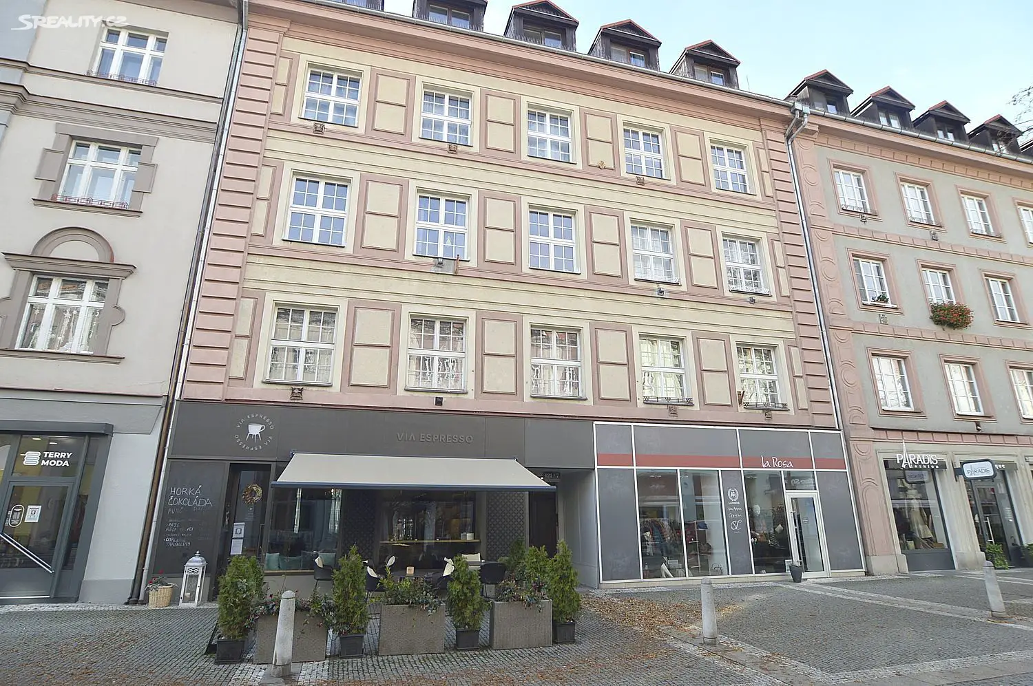 Pronájem bytu 2+1 70 m², Čelakovského, Hradec Králové