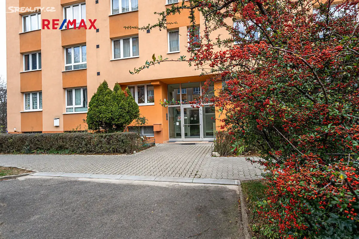 Pronájem bytu 3+1 78 m², U krčské vodárny, Praha 4 - Krč