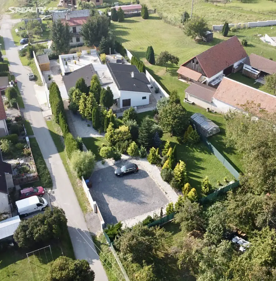 Prodej  vily 277 m², pozemek 1 956 m², Střížov, okres České Budějovice