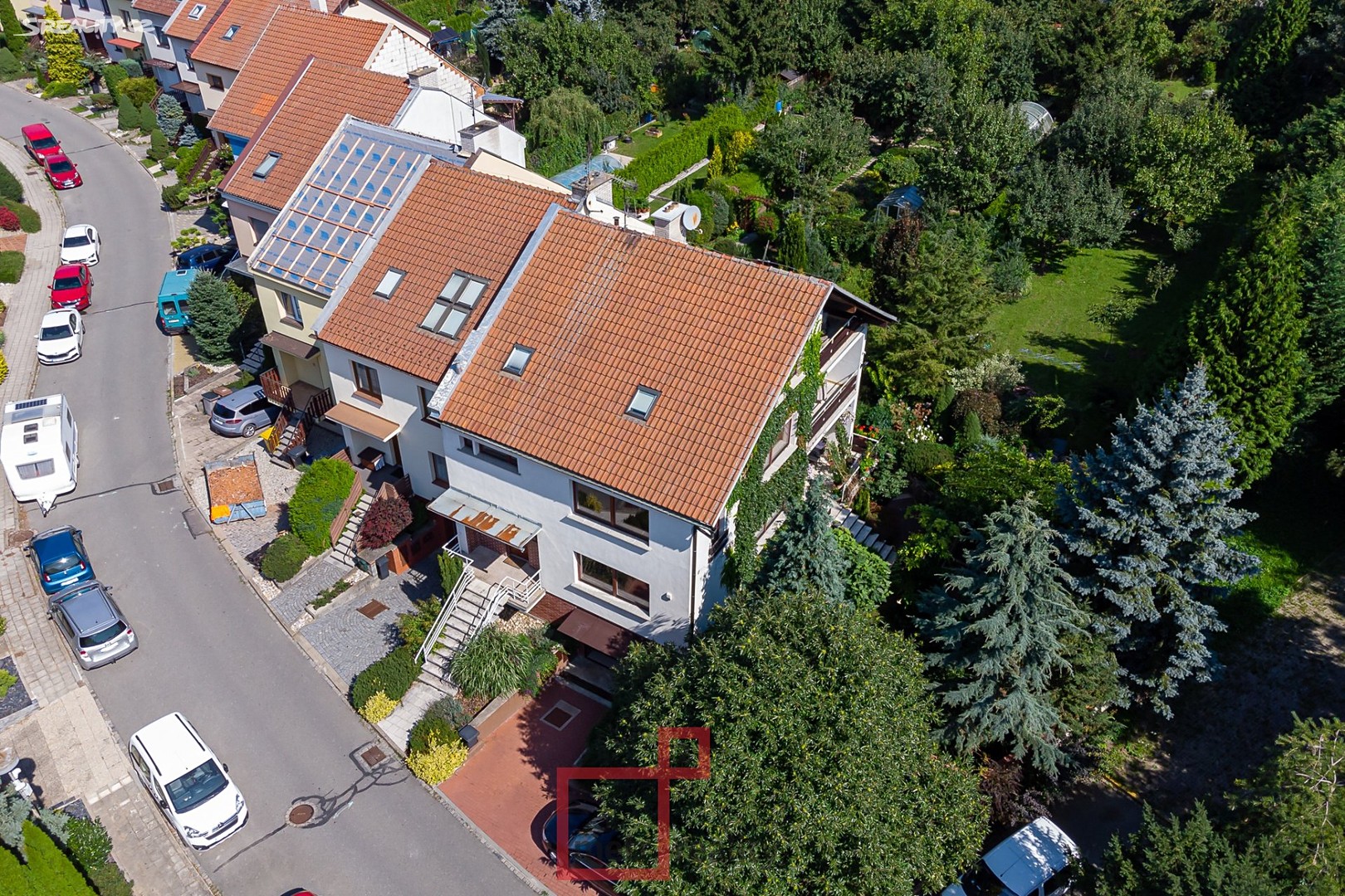 Prodej  rodinného domu 355 m², pozemek 1 099 m², Družstevní, Olomouc - Neředín