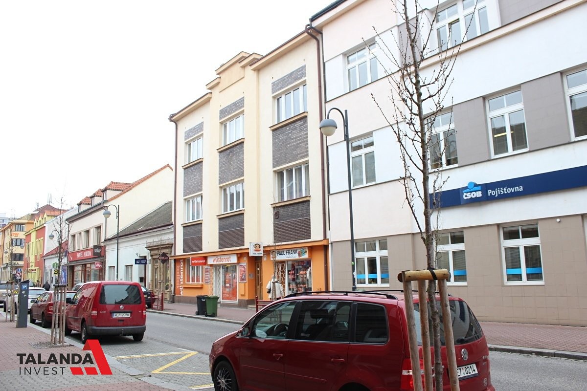 Pronájem bytu 2+1 80 m², Smilova, Pardubice - Zelené Předměstí