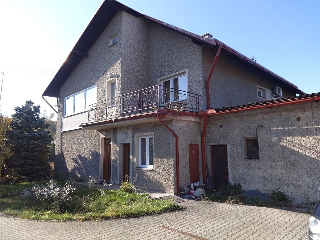 Prodej  rodinného domu 325 m², pozemek 995 m², Žižkovo náměstí, Nové Město nad Metují - Krčín