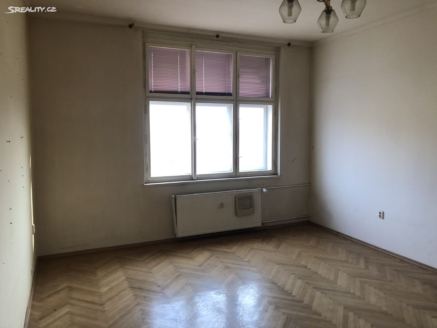 Prodej bytu 1+1 49 m², Smolenská, Praha 10 - Vršovice