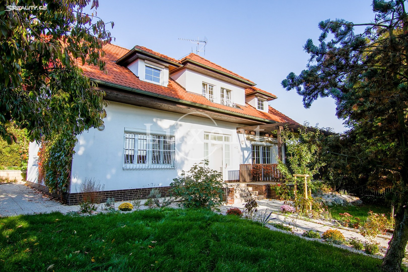 Prodej  rodinného domu 216 m², pozemek 1 195 m², Javorová, Psáry - Dolní Jirčany