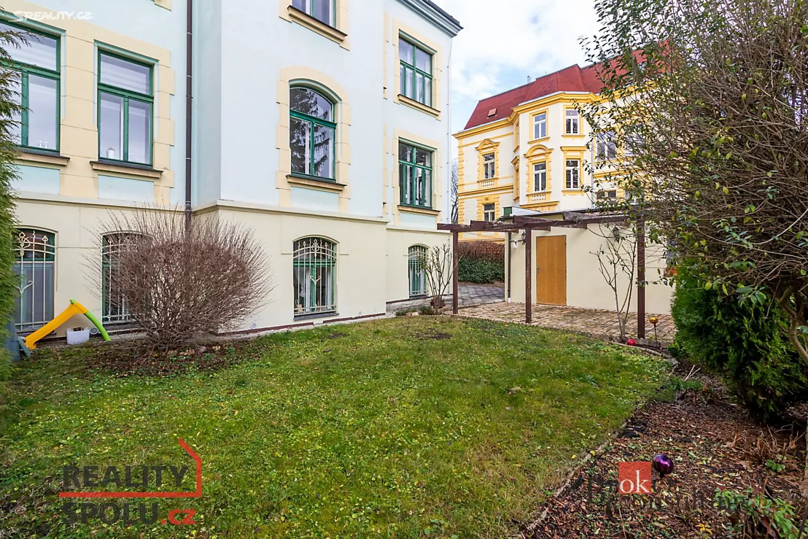 Prodej  vily 422 m², pozemek 479 m², Sládkova, Litoměřice - Předměstí