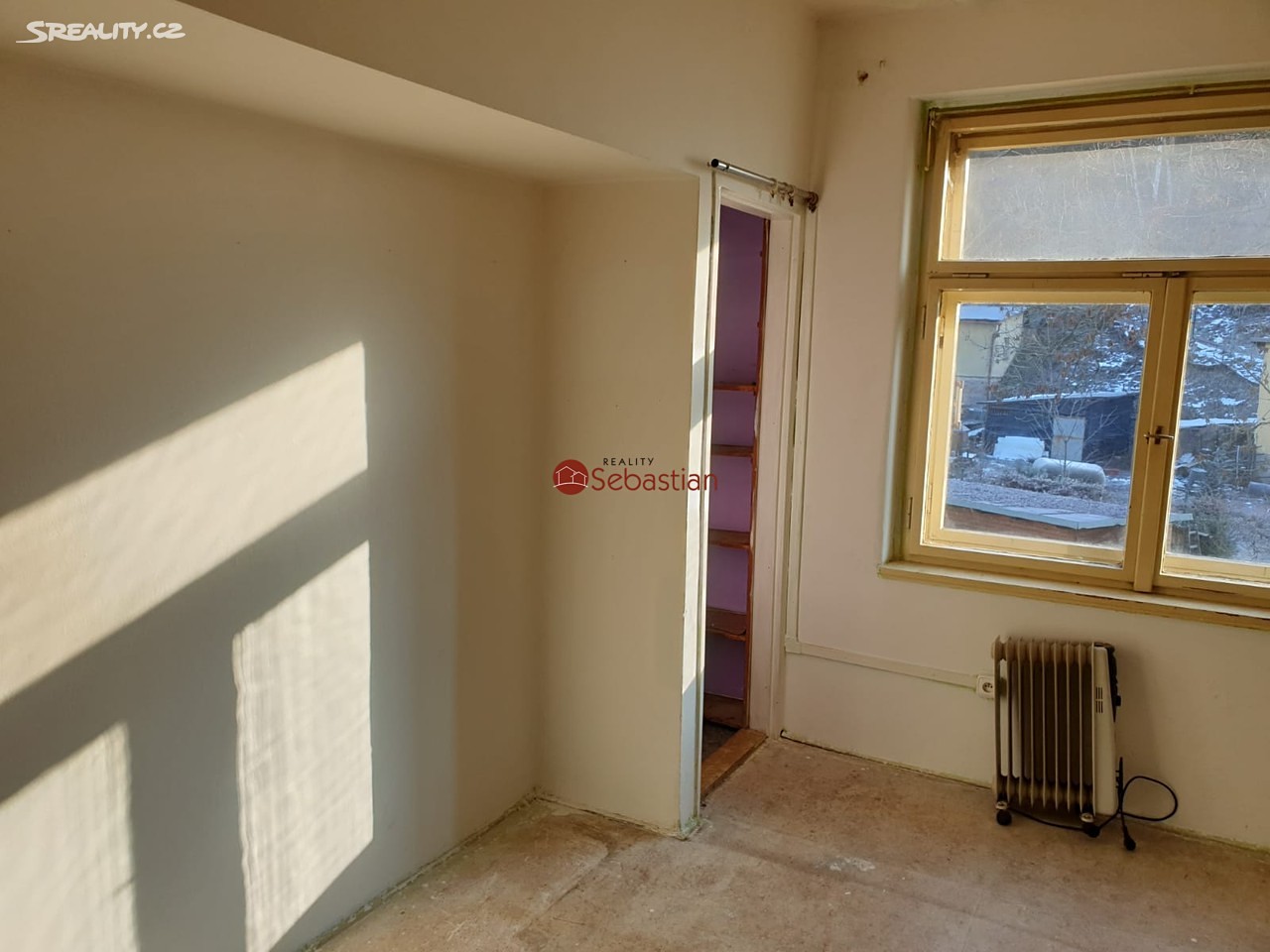 Pronájem bytu 2+1 88 m², Palackého, Úpice