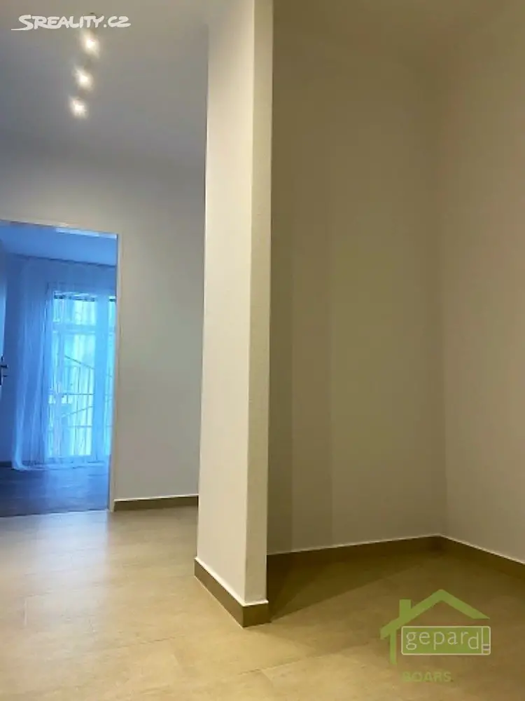Pronájem bytu 3+1 68 m², Špičák, Český Krumlov - Latrán