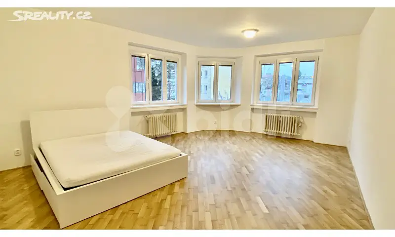 Pronájem bytu 3+kk 79 m², Radlická, Praha 5 - Smíchov