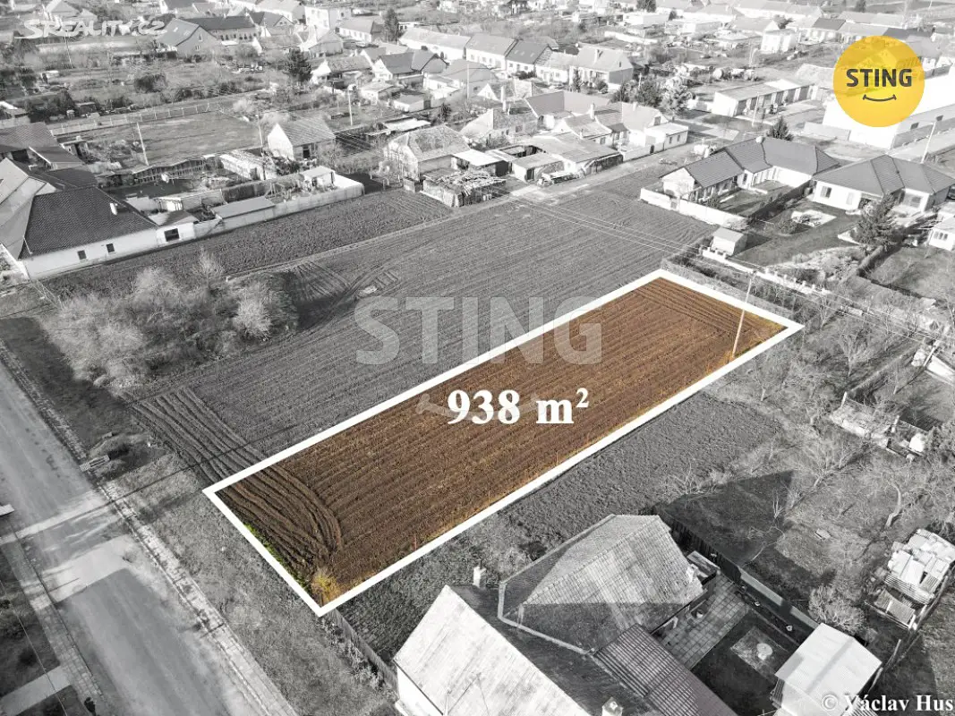 Prodej  stavebního pozemku 938 m², Dlouhá, Hrabětice