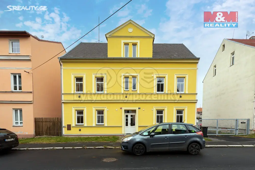 Pronájem bytu 2+kk 36 m², Na Průhoně, Karlovy Vary - Dvory