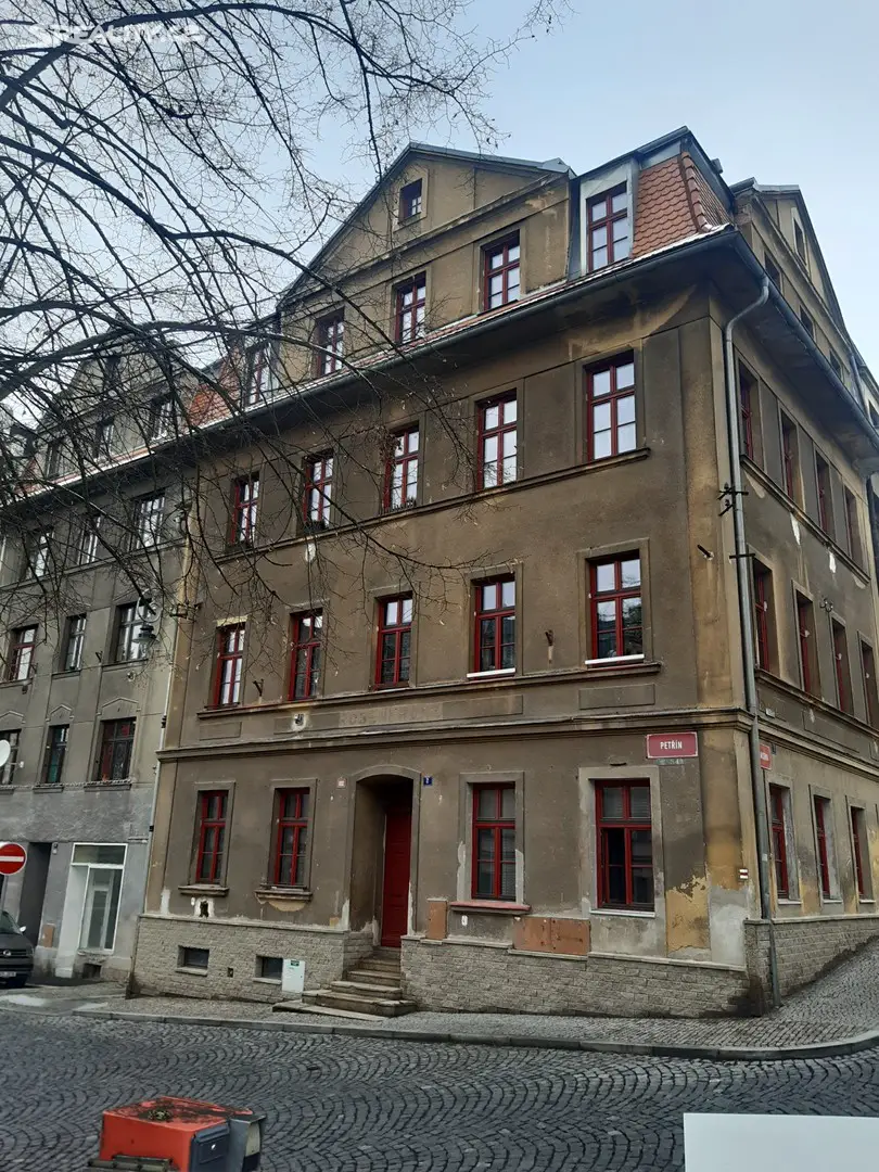 Prodej bytu 1+1 50 m², Petřín, Karlovy Vary