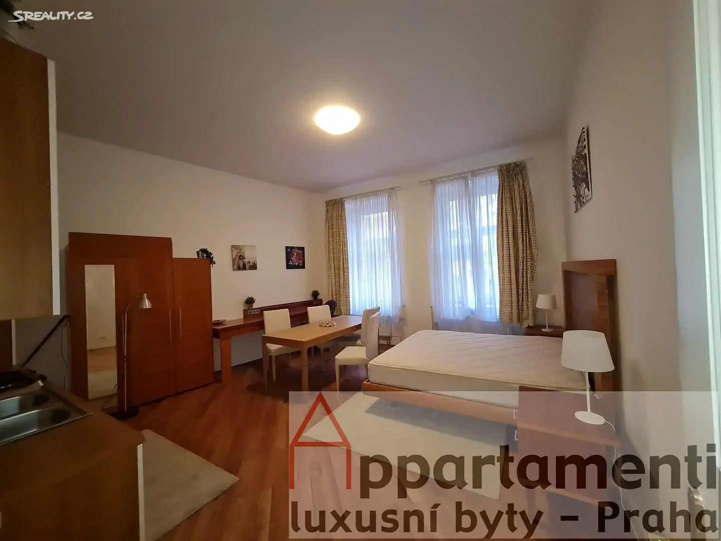Prodej bytu 6 pokojů a více 177 m², Masná, Praha 1 - Staré Město