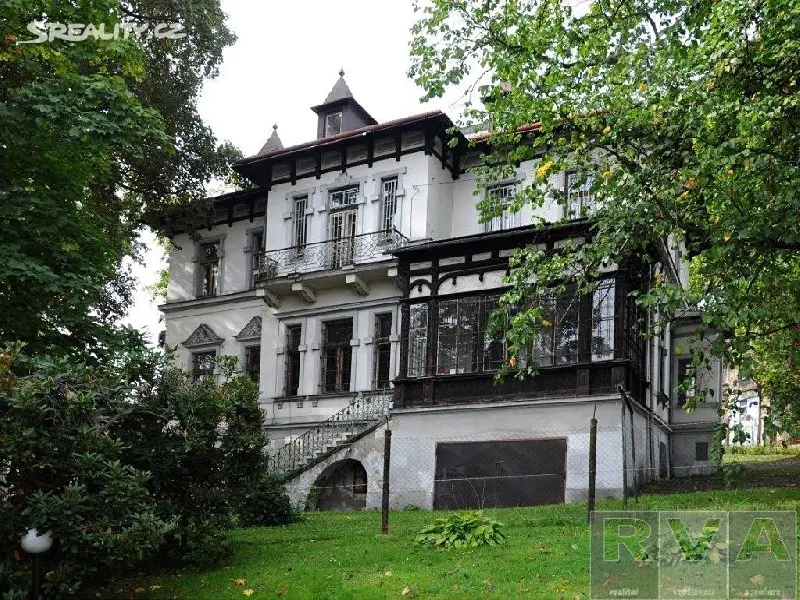 Prodej  vily 400 m², pozemek 2 047 m², J. z Poděbrad, Děčín - Děčín VI-Letná
