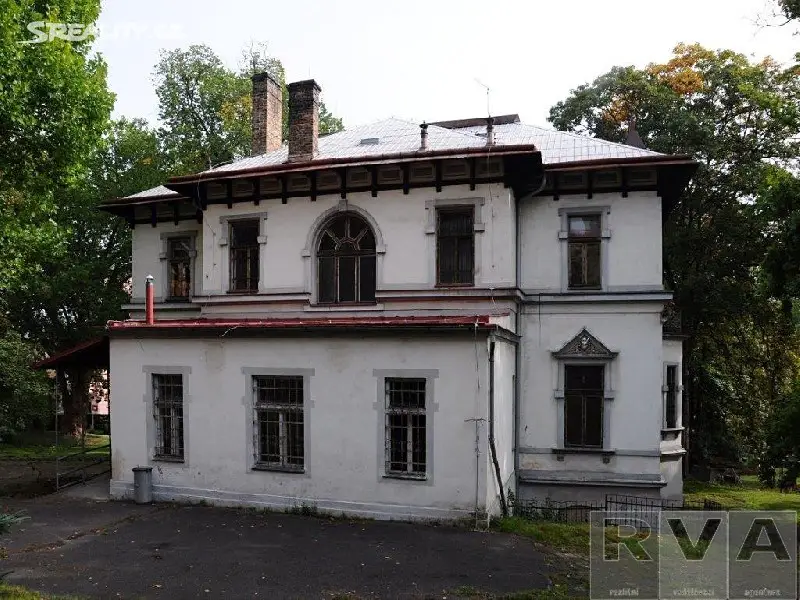 Prodej  vily 400 m², pozemek 2 047 m², J. z Poděbrad, Děčín - Děčín VI-Letná