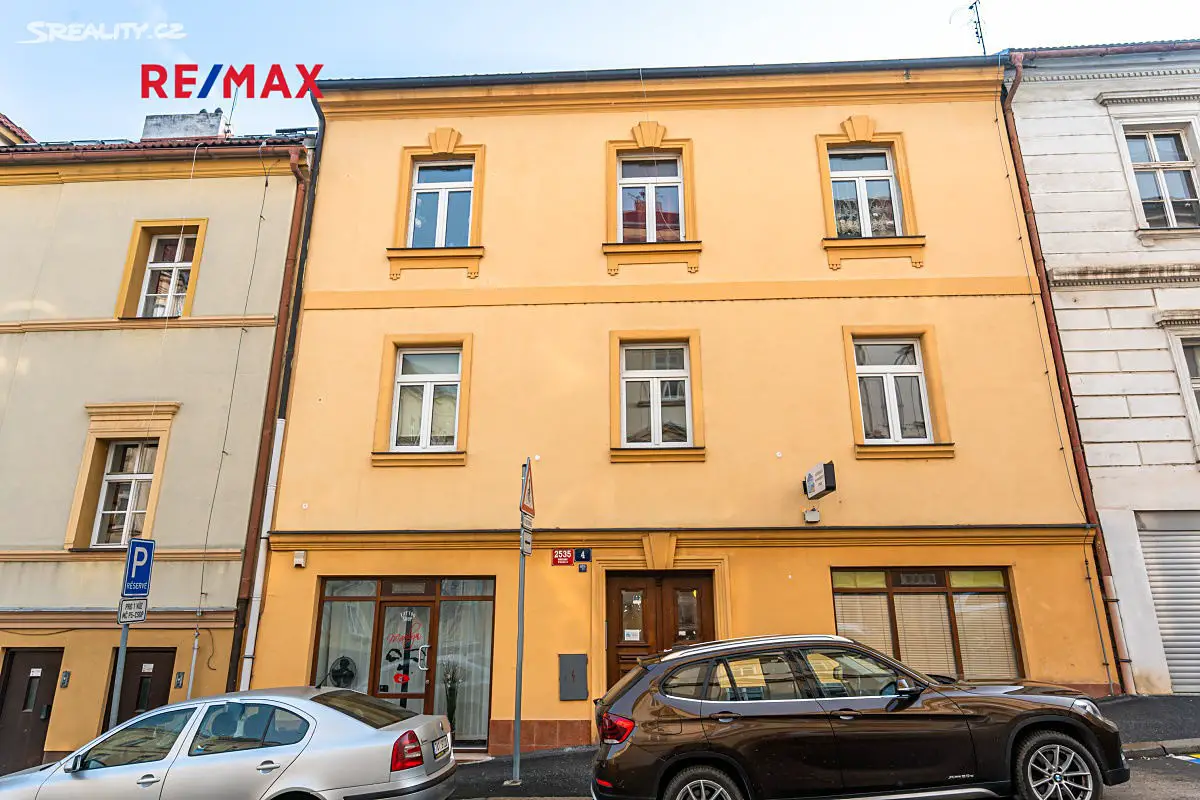 Pronájem bytu 1+1 30 m², Braunova, Praha 5 - Smíchov