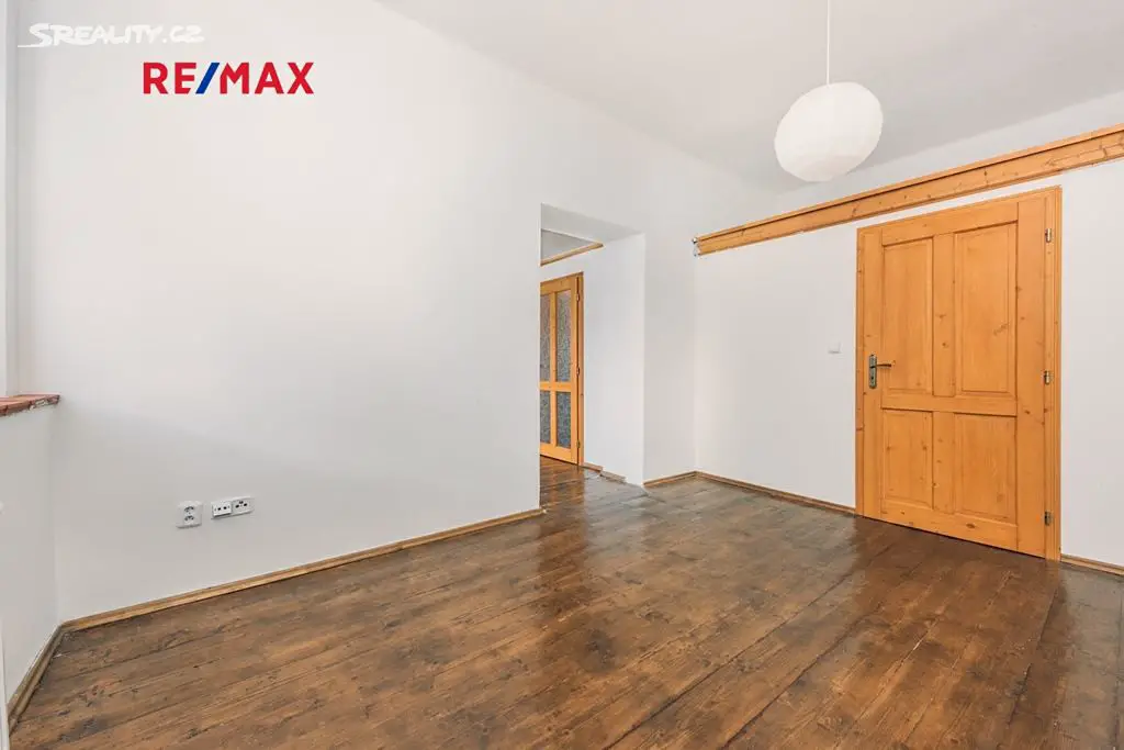 Prodej bytu atypické 108 m², K Višňovce, Pardubice - Zelené Předměstí