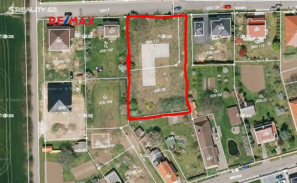Prodej  stavebního pozemku 2 215 m², Zahradní, Řepín
