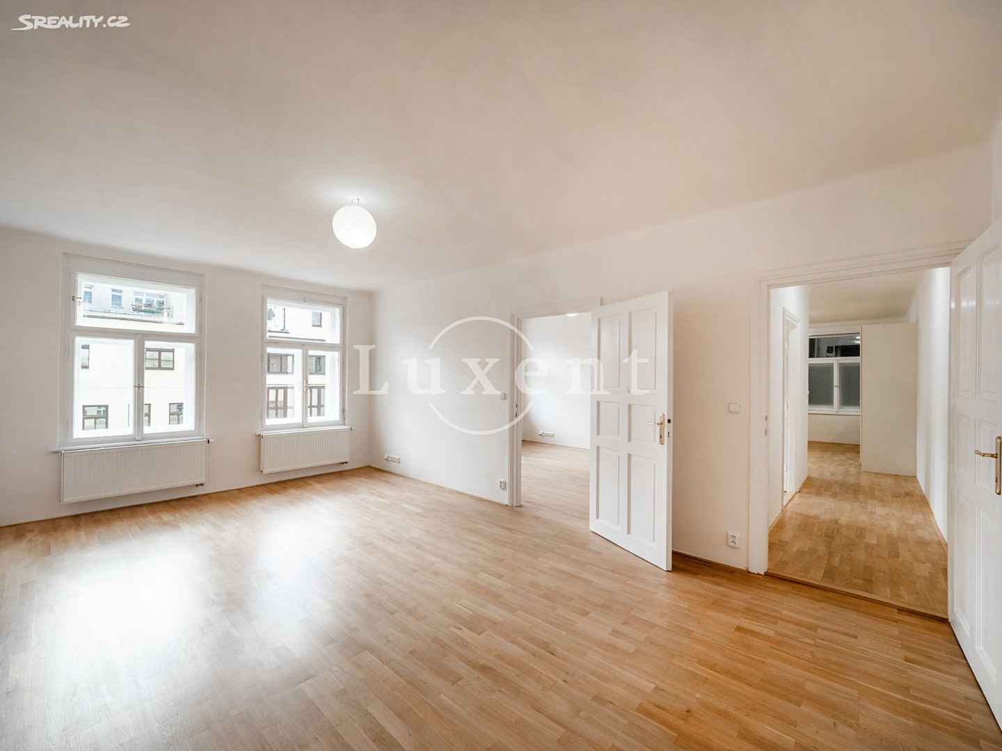 Pronájem bytu 2+1 85 m², Štěpánská, Praha 1 - Nové Město