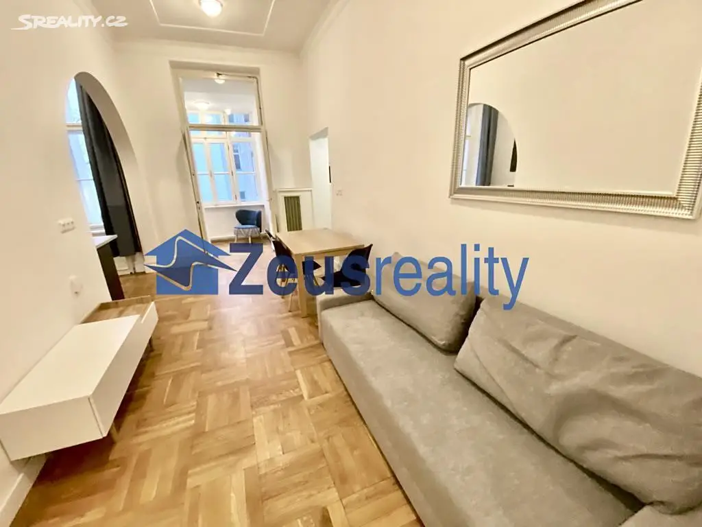 Pronájem bytu 2+1 75 m², Štěpánská, Praha 1 - Nové Město