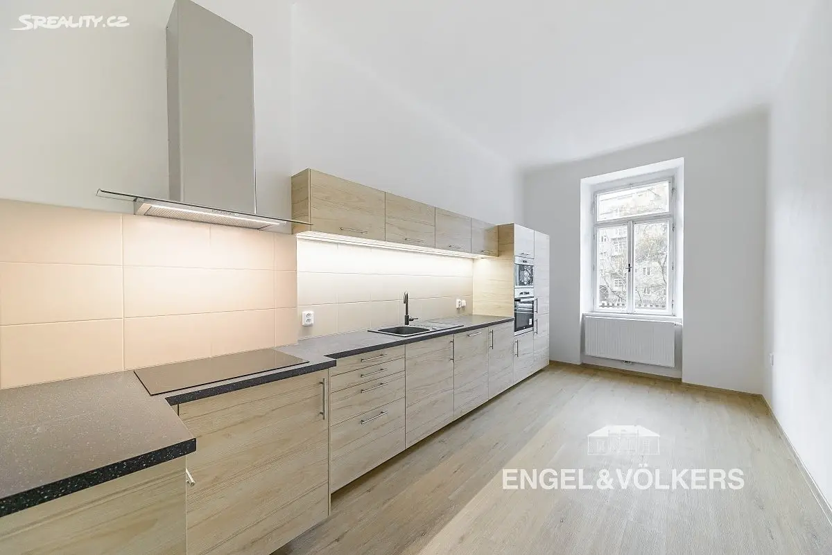 Pronájem bytu 3+1 115 m², Ostrovského, Praha 5 - Smíchov