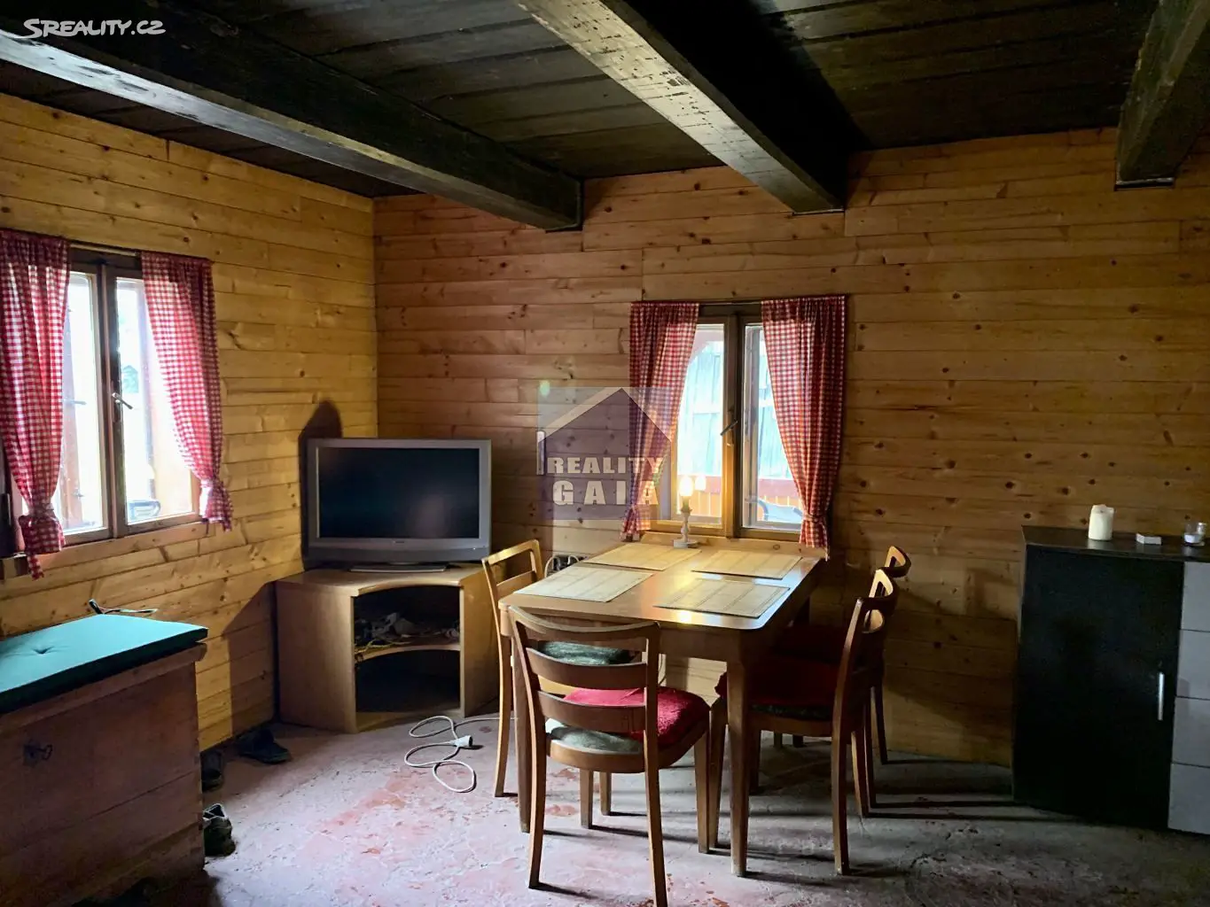 Prodej  chaty 100 m², pozemek 828 m², Valašská Senice, okres Vsetín