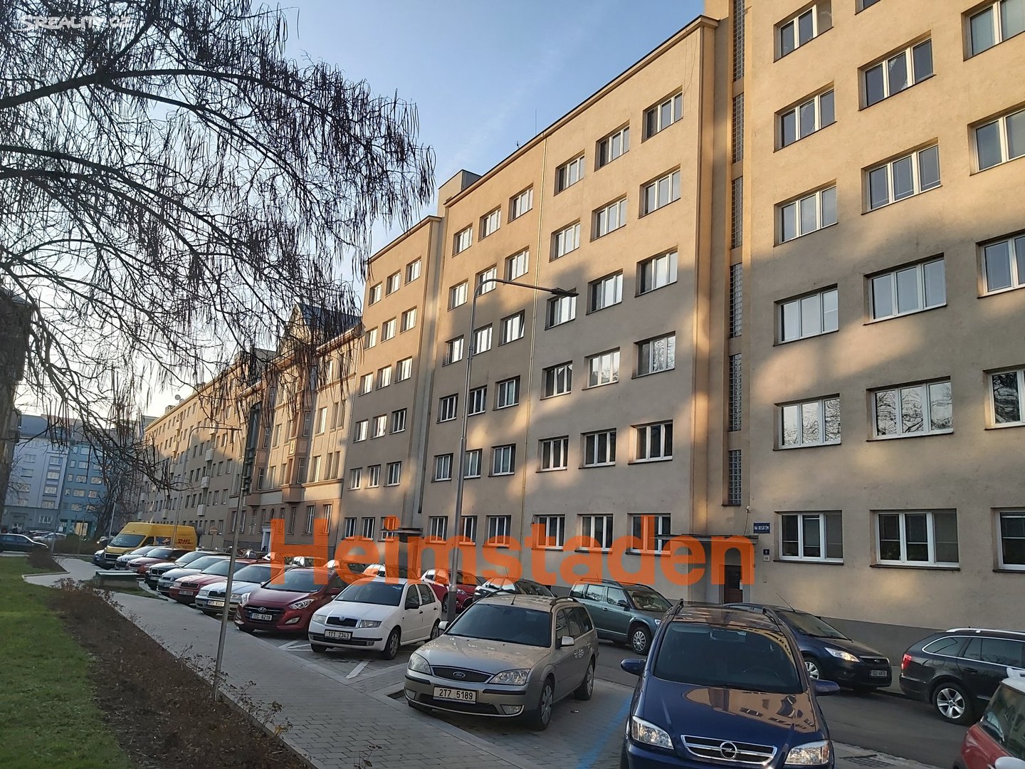 Pronájem bytu 1+kk 24 m², Na Desátém, Ostrava - Moravská Ostrava