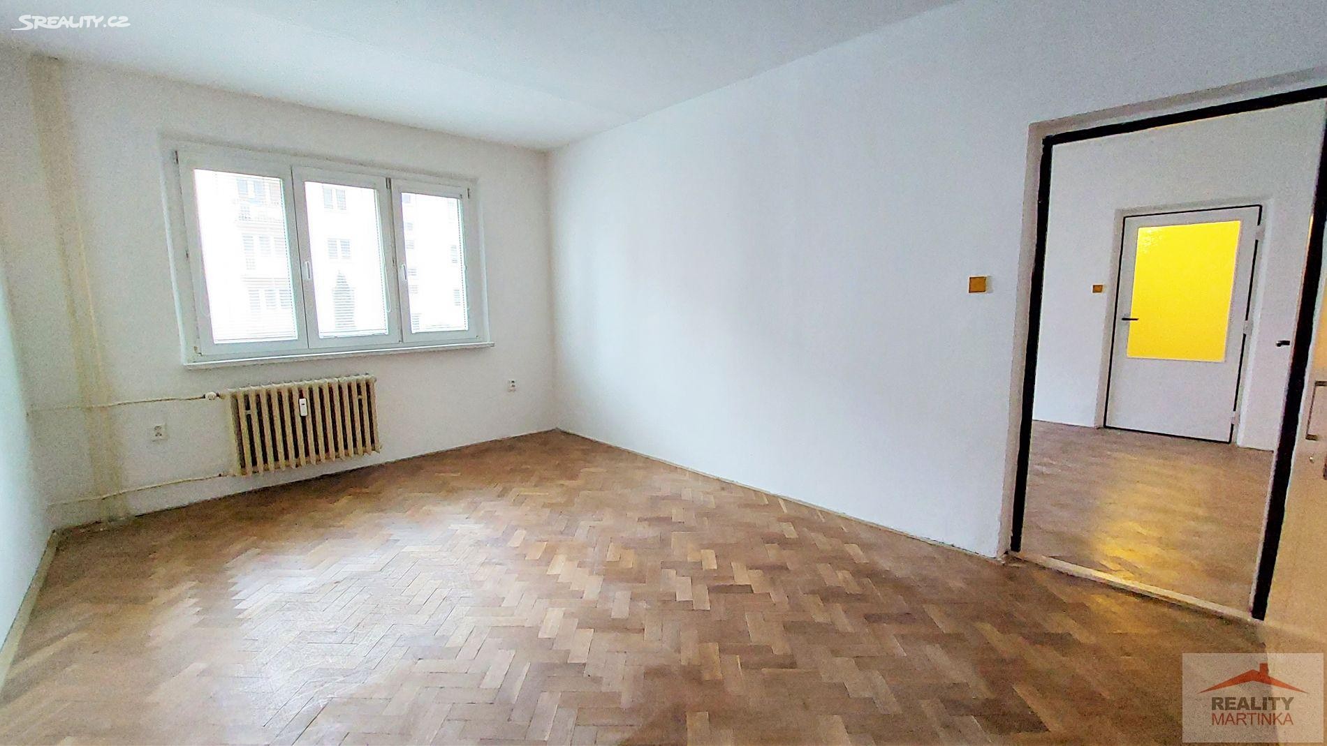 Pronájem bytu 2+1 58 m², Čs. armády, Rožnov pod Radhoštěm